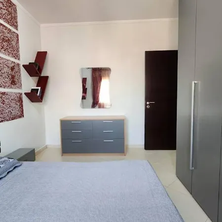 Cozy Light Apartment Tirana