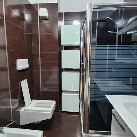 Cozy Light Apartment Tirana
